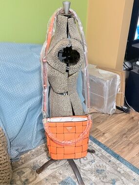 Guess Orange Woven Leather Bucket Bag - hot summer color !!